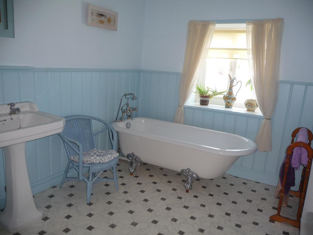 Ivy Hall Wootton Bridge (Isle of Wight) Quarto foto
